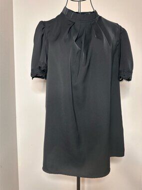 $5.00 Friday 🔥 Business Casual Black Blouse